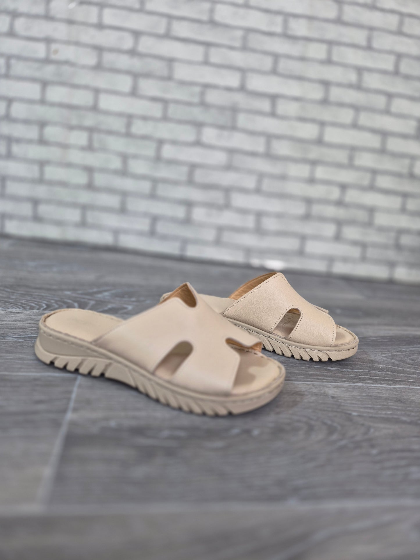 Krem ortopedik taban (hermes model) kadın terlik