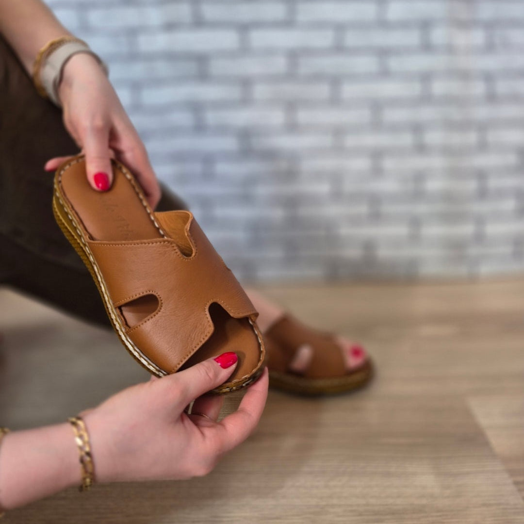 Taba (Hermes Model) Ortopedik Tabanlı kadın Deri Terlik